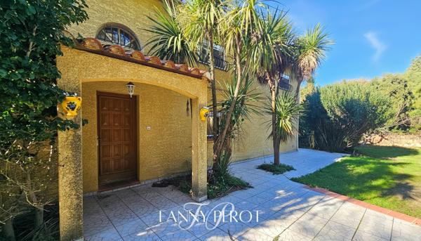 A Argelès, maison de caractère de 220 m² sur grande parcelle arborée avec piscine
