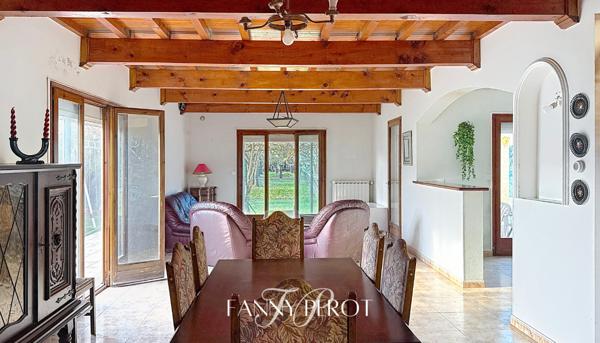 A Argelès, maison de caractère de 220 m² sur grande parcelle arborée avec piscine