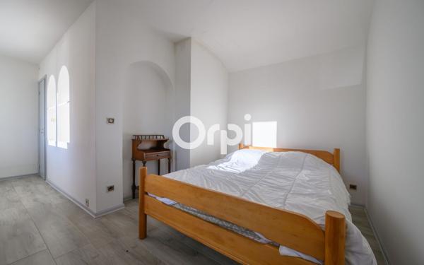 Maison à vendre    5 pièces • 98 m2 Beuvrages