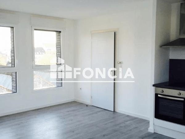 Location Studio 38.74 m² - 18 RUE DE SECLIN Lille 59000