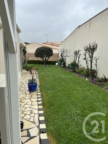 Maison à vendre  5 pièces - 160 m2 PERIGNY - 17