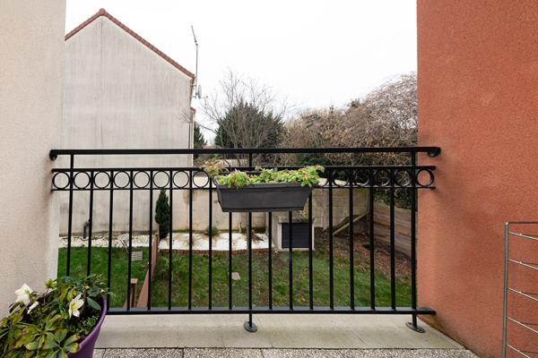 Appartement Vaires Sur Marne 3 pièce(s) 66 m2