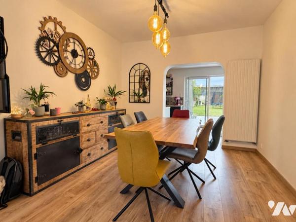 Maison de ville de 95 m² avec jardin, terrasse et garage – Excellent état