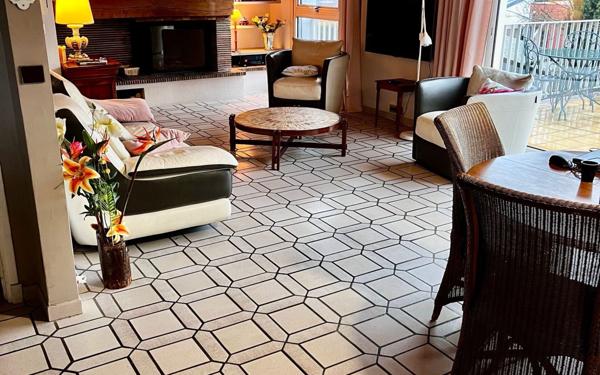 Maison à vendre    6 pièces • 190 m2 Sainte-Adresse