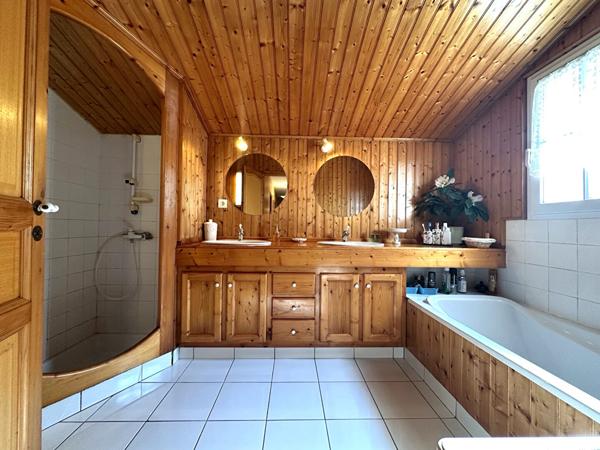 Longère LE FENOUILLER 125m²