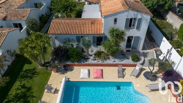 Maison à vendre 9 pièces 174 m² Sainte-Marie-de-Ré