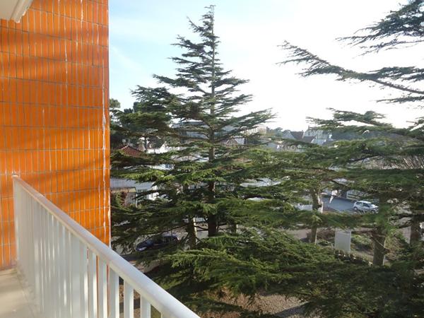 ROYAN, Appartement meublé de 75m², 2 chambres.