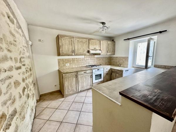 Vente / Maison en pierre à Laudun-l'Ardoise (30290)