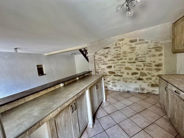 Vente / Maison en pierre à Laudun-l'Ardoise (30290)