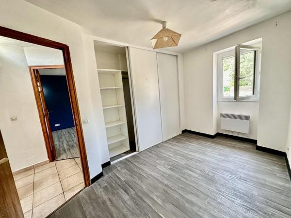 Vente / Maison en pierre à Laudun-l'Ardoise (30290)
