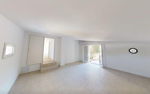Vente Villa rénovée - plain pied quartier calme rénové(e) Bessan