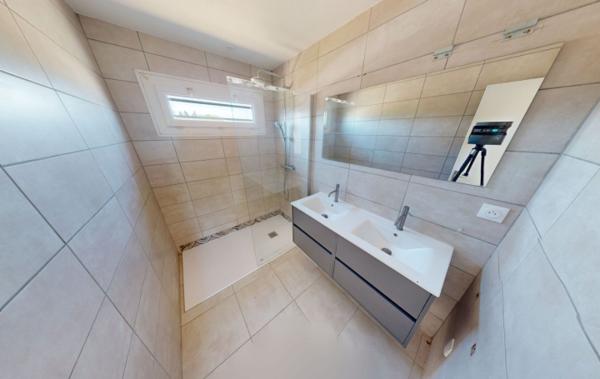 Vente Villa rénovée - plain pied quartier calme rénové(e) Bessan
