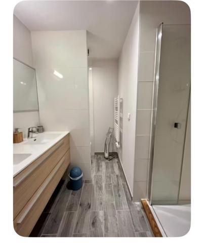 A LOUER - BOUTENCOURT Appartement meublé avec jardin et place de stationnement - 41.66 m2