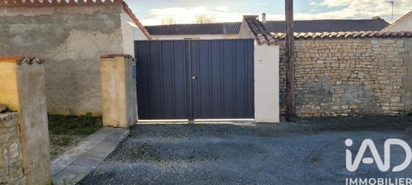 Maison à vendre 3 pièces 55 m² Saint-Jean-d'Angély