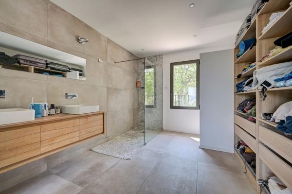 Vente Maison de luxe Aix-en-Provence 6 Pièces 272 m²