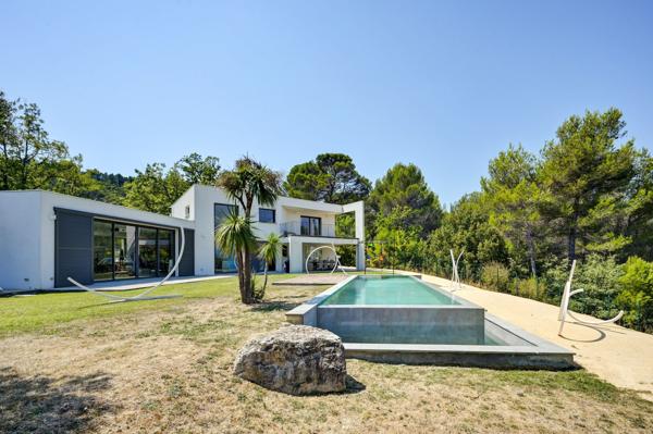 Vente Maison de luxe Aix-en-Provence 6 Pièces 272 m²