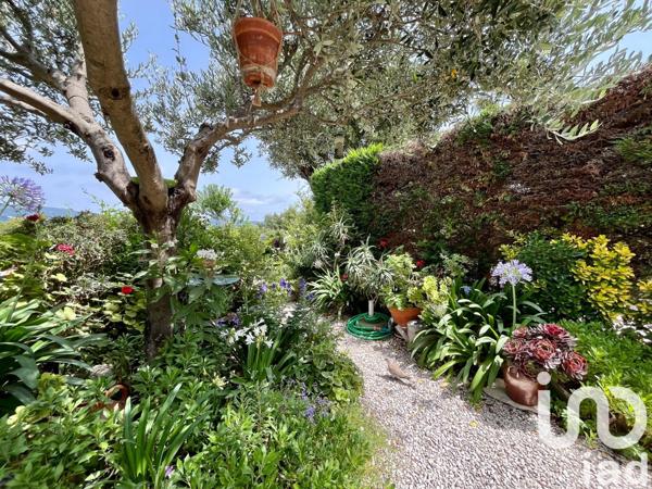 Maison 3 pièces de 85 m² à Cogolin (83310)