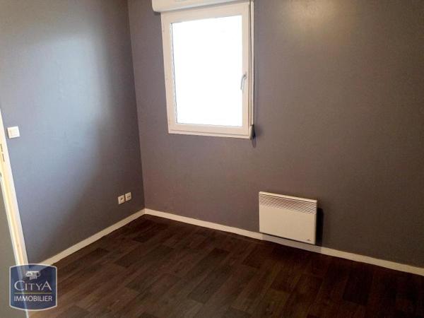 Appartement à louer 2 pièces 43.79m²