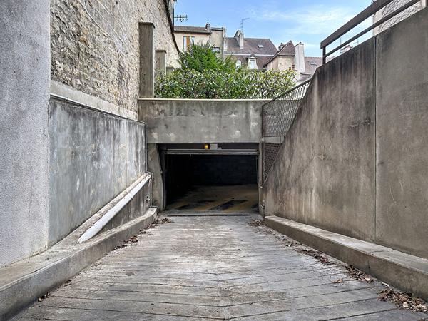 Parking 12.65 m2