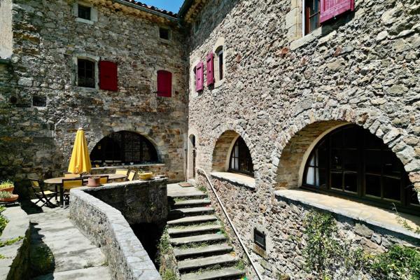 Vente Mas Anduze 33 Pièces 847 m²
