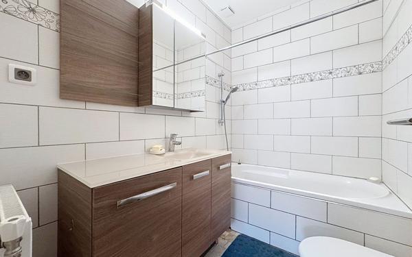 Maison à vendre    4 pièces •  La Rochelle