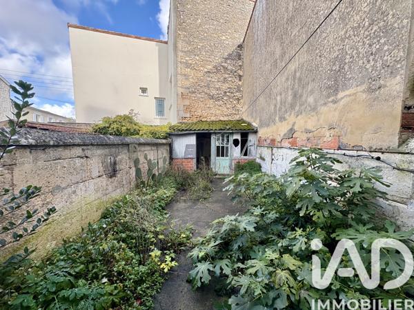 Maison à vendre 6 pièces 96 m² Angoulême