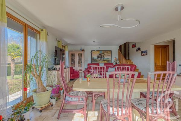 Maison à vendre  7 pièces - 197 m2 DRUMETTAZ CLARAFOND - 73