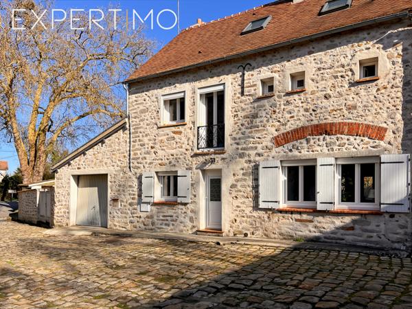 Saint-Yon (91650) Maison de charme en pierre – Résidence du Moulin 5 chambres | Jardin | Garage | DPE C