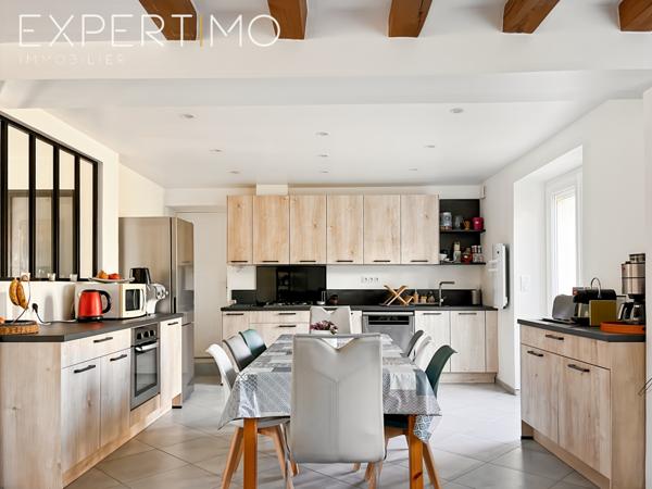 Saint-Yon (91650) Maison de charme en pierre – Résidence du Moulin 5 chambres | Jardin | Garage | DPE C