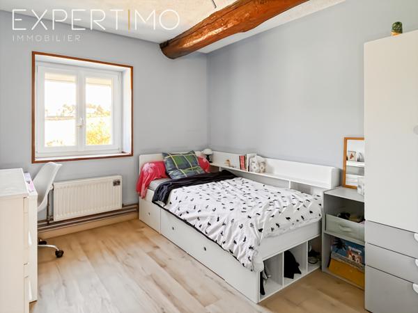 Saint-Yon (91650) Maison de charme en pierre – Résidence du Moulin 5 chambres | Jardin | Garage | DPE C