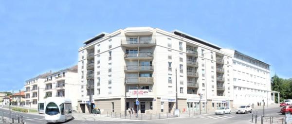 INVESTISSEMENT LOCATIF – BRON – Résidence Étudiante Cardinal Campus Nova Park - 5,74 % de rentabilité