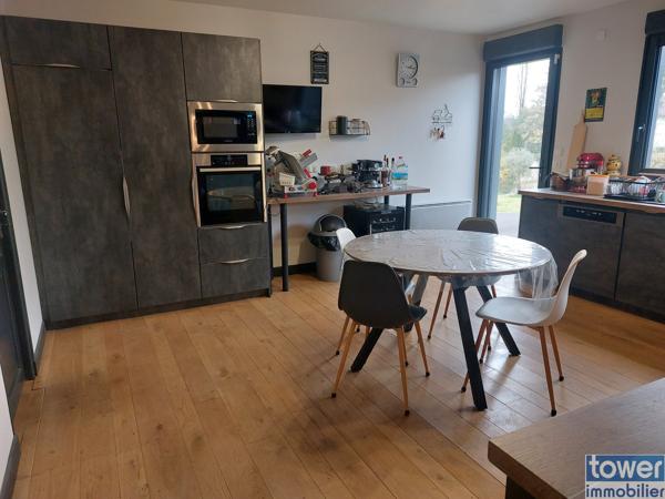 Maison
                                                                                                                                                                                                                                                                                                                        5 pièce(s)                                                                                                                                                                                                          2 chambre(s)                                                                                                                                                                                                          150  m²