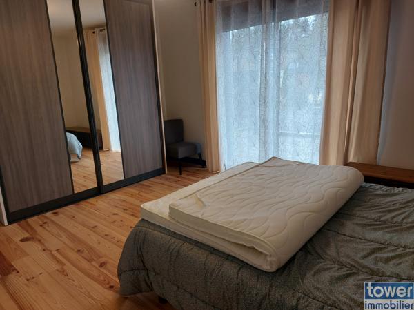Maison
                                                                                                                                                                                                                                                                                                                        5 pièce(s)                                                                                                                                                                                                          2 chambre(s)                                                                                                                                                                                                          150  m²