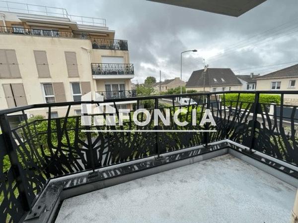 Location Appartement 3 pièces 60.84 m² - GRAND BATIMENT Pontault Combault 77340