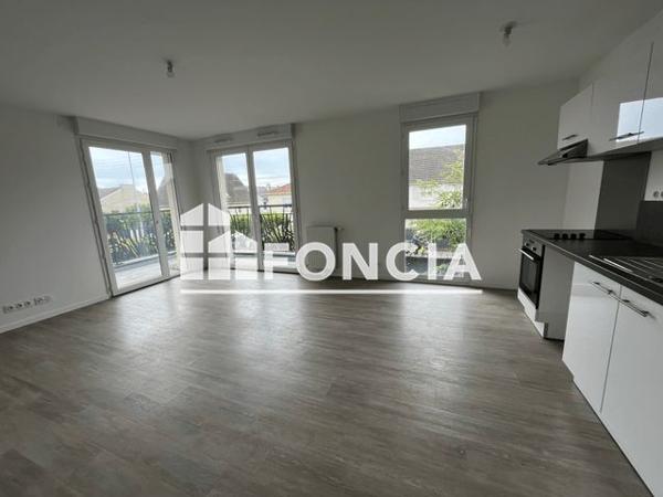 Location Appartement 3 pièces 60.84 m² - GRAND BATIMENT Pontault Combault 77340