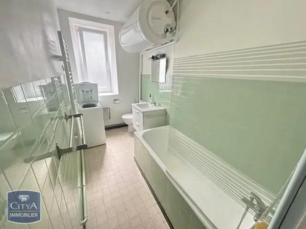 Appartement à louer 3 pièces 62.2m² Tarascon-sur-Ariège (09400)