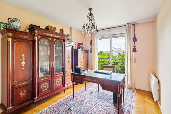 Vente Appartement de luxe Neuilly-sur-Seine 5 Pièces 134 m²