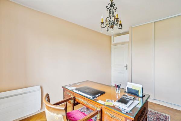 Vente Appartement de luxe Neuilly-sur-Seine 5 Pièces 134 m²