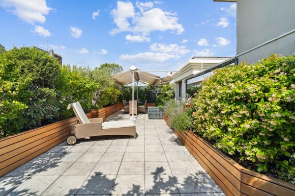 Vente Appartement de luxe Neuilly-sur-Seine 5 Pièces 134 m²
