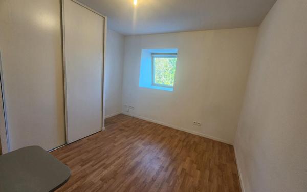 Appartement à louer    1 pièce •  Maubeuge