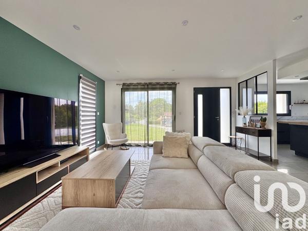 Maison 6 pièces de 124 m² à Aureil (87220)