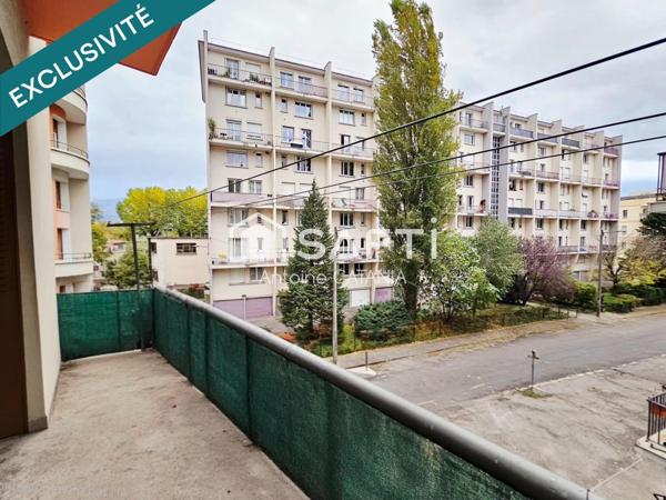 Grenoble -  Appartement T3, 1er étage avec ascenseur de 66m²