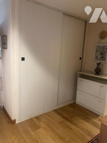 VANNES - PROCHE LYCEE COMMERCES ET TRANSPORTS