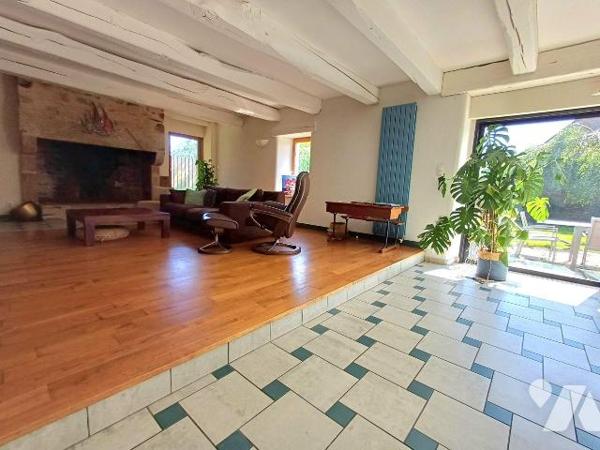 Maison en pierre rénovée - Guidel entre mer et bourg

Située dans un charmant hameau entre la...