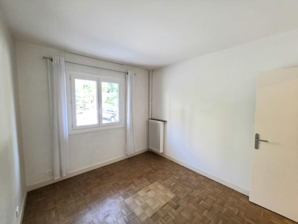 CANNES : LOCATION APPARTEMENT 3 PIECES