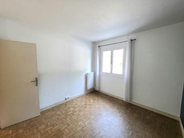CANNES : LOCATION APPARTEMENT 3 PIECES