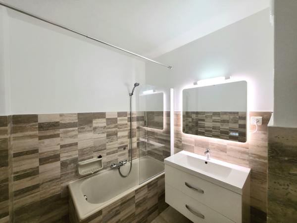 CANNES : LOCATION APPARTEMENT 3 PIECES