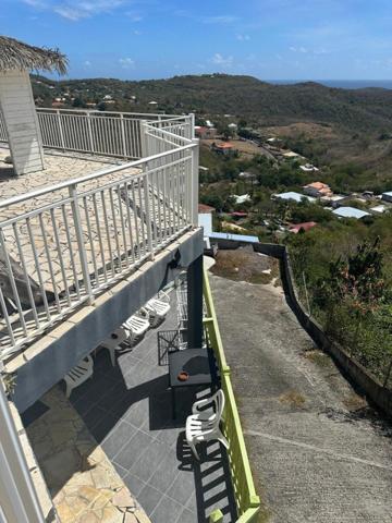 Immeuble à LE MARIN, 97290 - 250m²