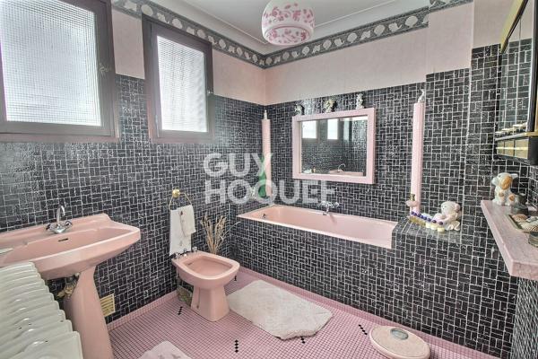 MAISON À VENDRE DE 5 PIÈCES DE 118,12 M²