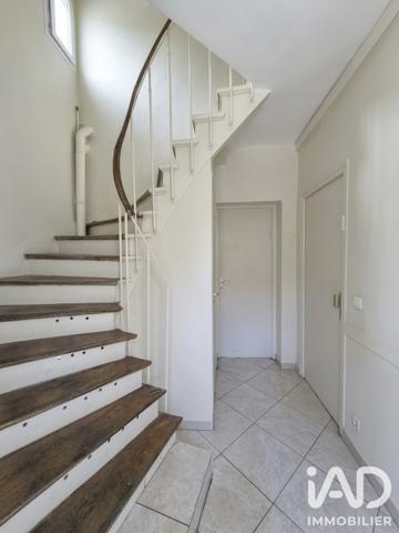 Immeuble à vendre 146,77 m² Aubervilliers